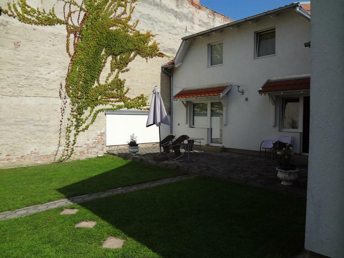 Apartments Kosevic Osijek Eksteriør billede